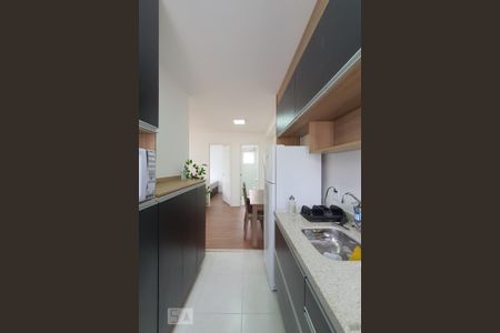 Cozinha de apartamento para alugar com 2 quartos, 37m² em Liberdade, São Paulo