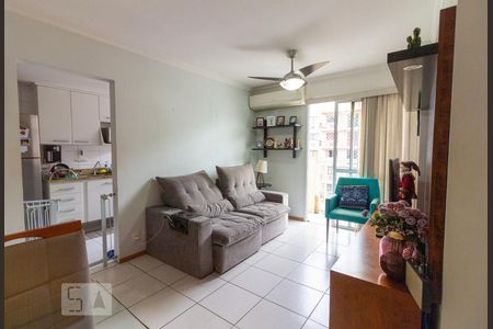 Sala de apartamento à venda com 2 quartos, 69m² em São Cristóvão, Rio de Janeiro