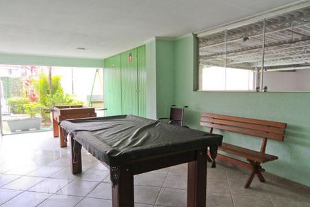 Apartamento à venda com 60m², 2 quartos e 1 vaga Apartamento à venda com 60m², 2 quartos e 1 vagaÁrea comum - Salão de jogos