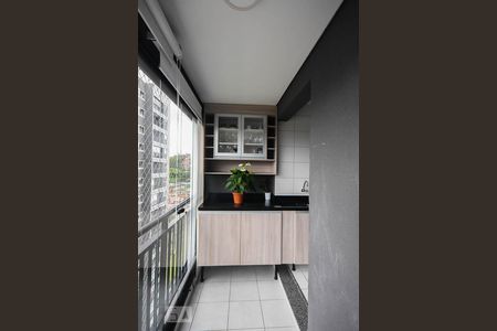 Varanda de apartamento para alugar com 2 quartos, 49m² em Parque Reboucas, São Paulo