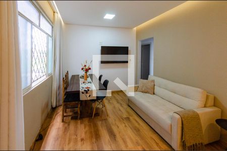 Sala de apartamento à venda com 3 quartos, 83m² em Nova Suíssa, Belo Horizonte