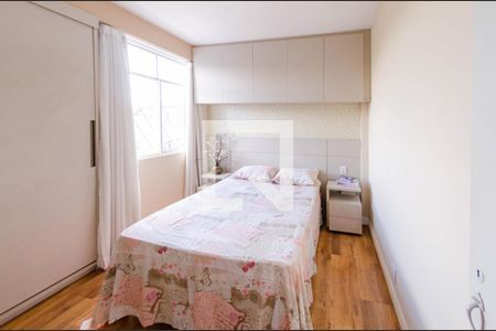 Apartamento à venda com 83m², 3 quartos e 1 vagaSuíte