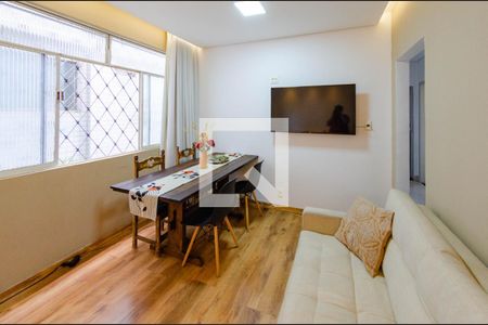 Sala de apartamento à venda com 3 quartos, 83m² em Nova Suíssa, Belo Horizonte