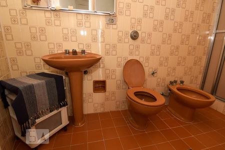 Apartamento para alugar com 158m², 4 quartos e 1 vagaBanheiro da Suíte 1