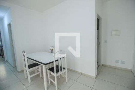 Apartamento para alugar com 65m², 3 quartos e 1 vaga Apartamento para alugar com 65m², 3 quartos e 1 vagaSala