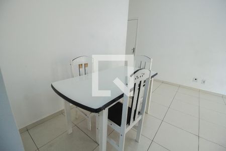 Apartamento para alugar com 65m², 3 quartos e 1 vaga Apartamento para alugar com 65m², 3 quartos e 1 vagaSala