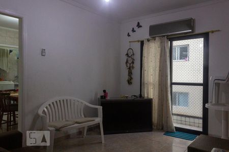 Sala de apartamento para alugar com 1 quarto, 50m² em Tupi, Praia Grande