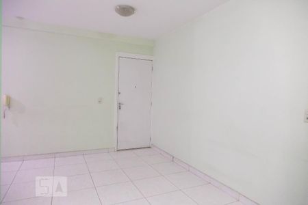 Sala de apartamento para alugar com 2 quartos, 52m² em Jardim Santo Antônio, São Paulo