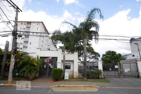 Apartamento para alugar com 52m², 2 quartos e 1 vagaFachada do Condomínio