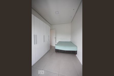 Casa à venda com 176m², 3 quartos e 3 vagas Casa à venda com 176m², 3 quartos e 3 vagasQuarto 1