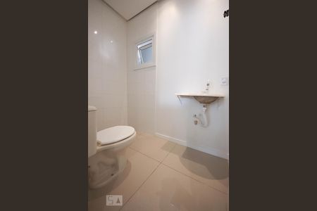 Lavabo de casa à venda com 3 quartos, 176m² em Mato Grande, Canoas