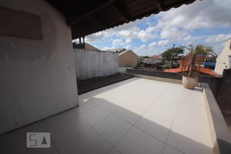 Casa à venda com 176m², 3 quartos e 3 vagas Casa à venda com 176m², 3 quartos e 3 vagasÁrea Externa