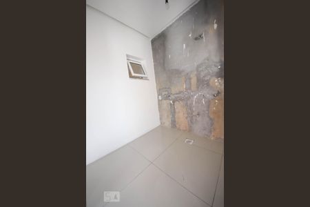 Casa à venda com 176m², 3 quartos e 3 vagas Casa à venda com 176m², 3 quartos e 3 vagasLavanderia