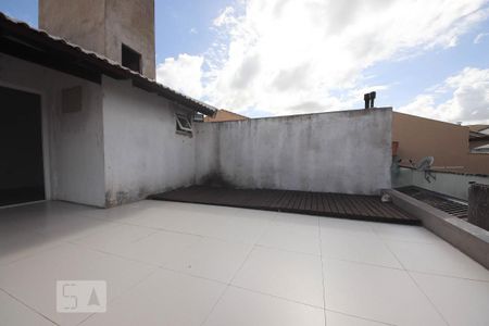 Casa à venda com 176m², 3 quartos e 3 vagas Casa à venda com 176m², 3 quartos e 3 vagasÁrea Externa