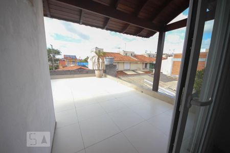 Casa à venda com 176m², 3 quartos e 3 vagas Casa à venda com 176m², 3 quartos e 3 vagasÁrea Externa