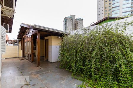 Casa à venda com 498m², 3 quartos e 4 vagasQuintal