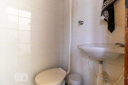 Casa à venda com 498m², 3 quartos e 4 vagasBanheiro de serviço