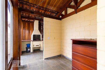 Casa à venda com 498m², 3 quartos e 4 vagasChurrasqueira