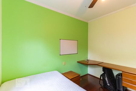 Casa à venda com 498m², 3 quartos e 4 vagasQuarto 2