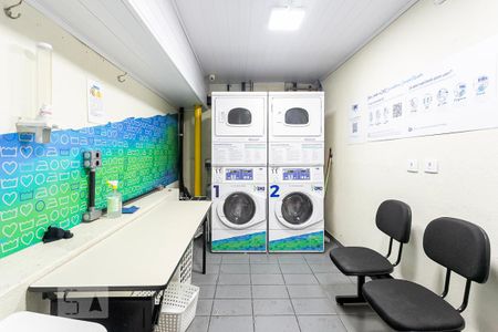 Apartamento para alugar com 62m², 2 quartos e 1 vaga Apartamento para alugar com 62m², 2 quartos e 1 vagaLavanderia