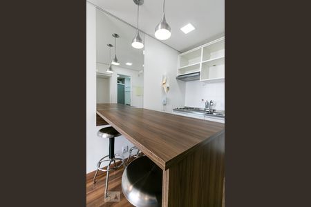 Sala / Cozinha de kitnet/studio para alugar com 1 quarto, 34m² em Catumbi, São Paulo