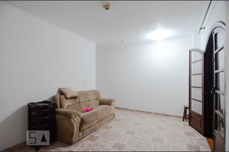 Sala de casa para alugar com 5 quartos, 480m² em Jardim Ana Maria, Guarulhos