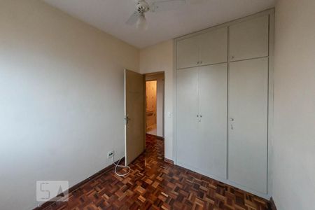 Quarto 2 de apartamento para alugar com 3 quartos, 65m² em Camargos, Belo Horizonte