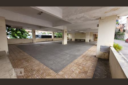 Apartamento à venda com 56m², 2 quartos e sem vagaÁrea Comum - Playground