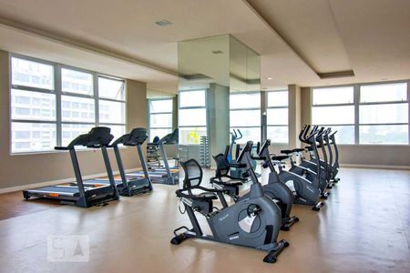 Apartamento à venda com 69m², 2 quartos e 1 vagaAcademia