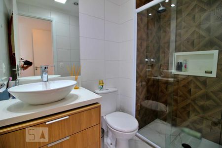 Apartamento à venda com 69m², 2 quartos e 1 vagaBanheiro da Suíte