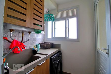 Apartamento à venda com 69m², 2 quartos e 1 vagaÁrea de Serviço