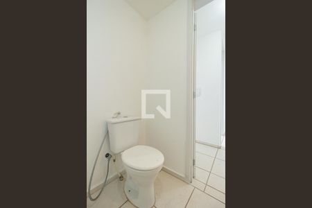 Apartamento para alugar com 80m², 2 quartos e 1 vaga Apartamento para alugar com 80m², 2 quartos e 1 vagaDetalhe do Banheiro