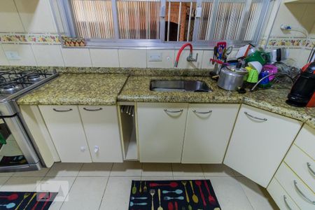 Casa à venda com 400m², 3 quartos e 2 vagasCozinha