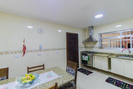 Casa à venda com 400m², 3 quartos e 2 vagasCozinha