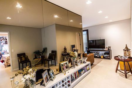 Sala de apartamento à venda com 2 quartos, 200m² em Santa Cecília, São Paulo
