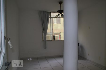 Sala de apartamento para alugar com 2 quartos, 50m² em Freguesia (jacarepaguá), Rio de Janeiro