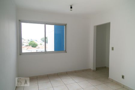 Sala de Apartamento com 3 quartos, 57m² Jardim Santa Cecília