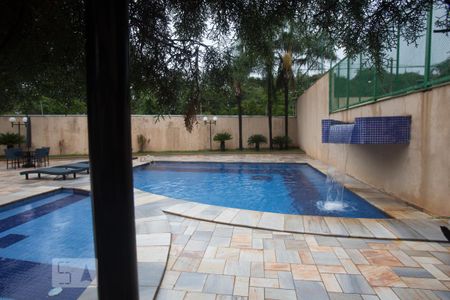 Casa de condomínio para alugar com 160m², 3 quartos e 2 vagasÁrea comum - piscinas