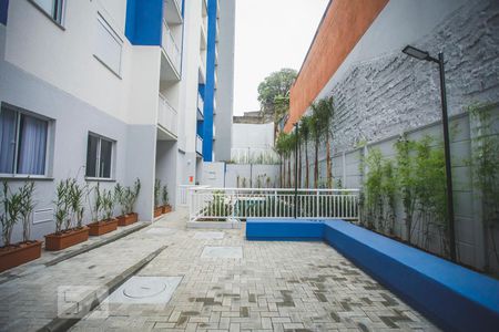 Apartamento à venda com 35m², 2 quartos e sem vagaÁrea comum