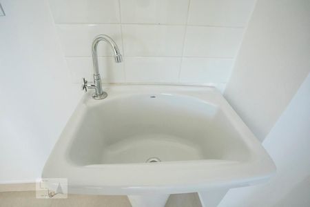 Sala / Cozinha de apartamento à venda com 2 quartos, 35m² em Vila Guarani (z Sul), São Paulo