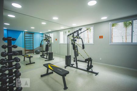 Apartamento à venda com 35m², 2 quartos e sem vagaÁrea comum - Academia