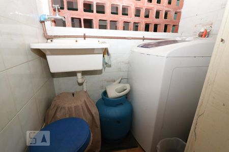 Apartamento para alugar com 74m², 2 quartos e 1 vagaÁrea de Serviço