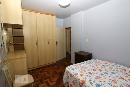 Quarto 1 de apartamento para alugar com 2 quartos, 74m² em Petrópolis, Porto Alegre