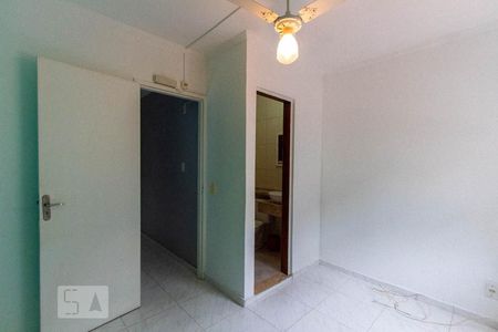 Quarto 1 de casa de condomínio para alugar com 3 quartos, 87m² em Jardim Guerreiro, Cotia
