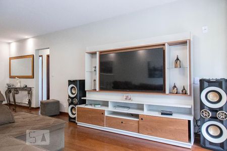 Apartamento à venda com 150m², 4 quartos e 2 vagasSala