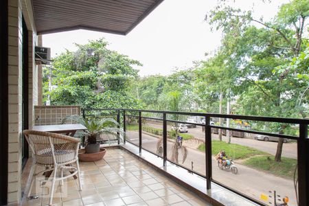 Apartamento à venda com 150m², 4 quartos e 2 vagasVaranda