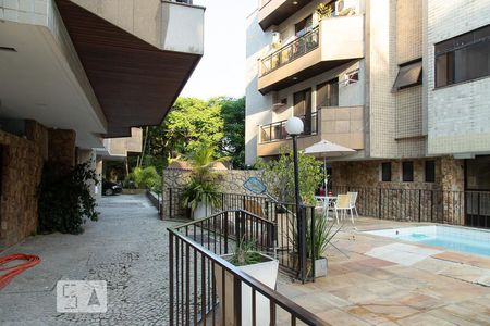 Apartamento à venda com 150m², 4 quartos e 2 vagasÁrea comum