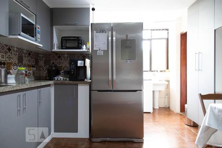 Apartamento à venda com 150m², 4 quartos e 2 vagasCozinha