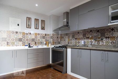 Apartamento à venda com 150m², 4 quartos e 2 vagasCozinha