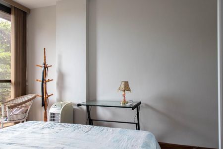 Apartamento à venda com 150m², 4 quartos e 2 vagasQuarto 2